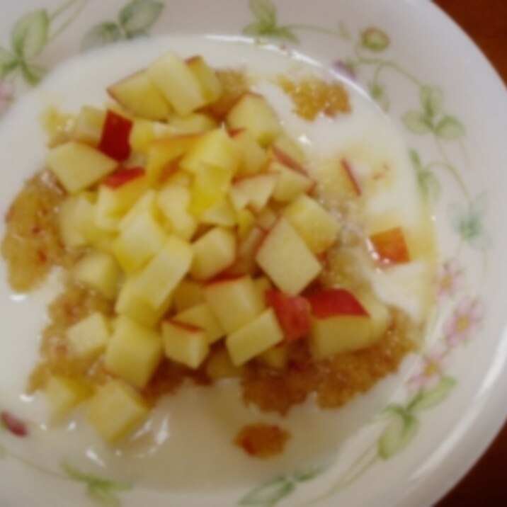 すりりんご 角切りりんごヨーグルト レシピ 作り方 By かばぽん 楽天レシピ